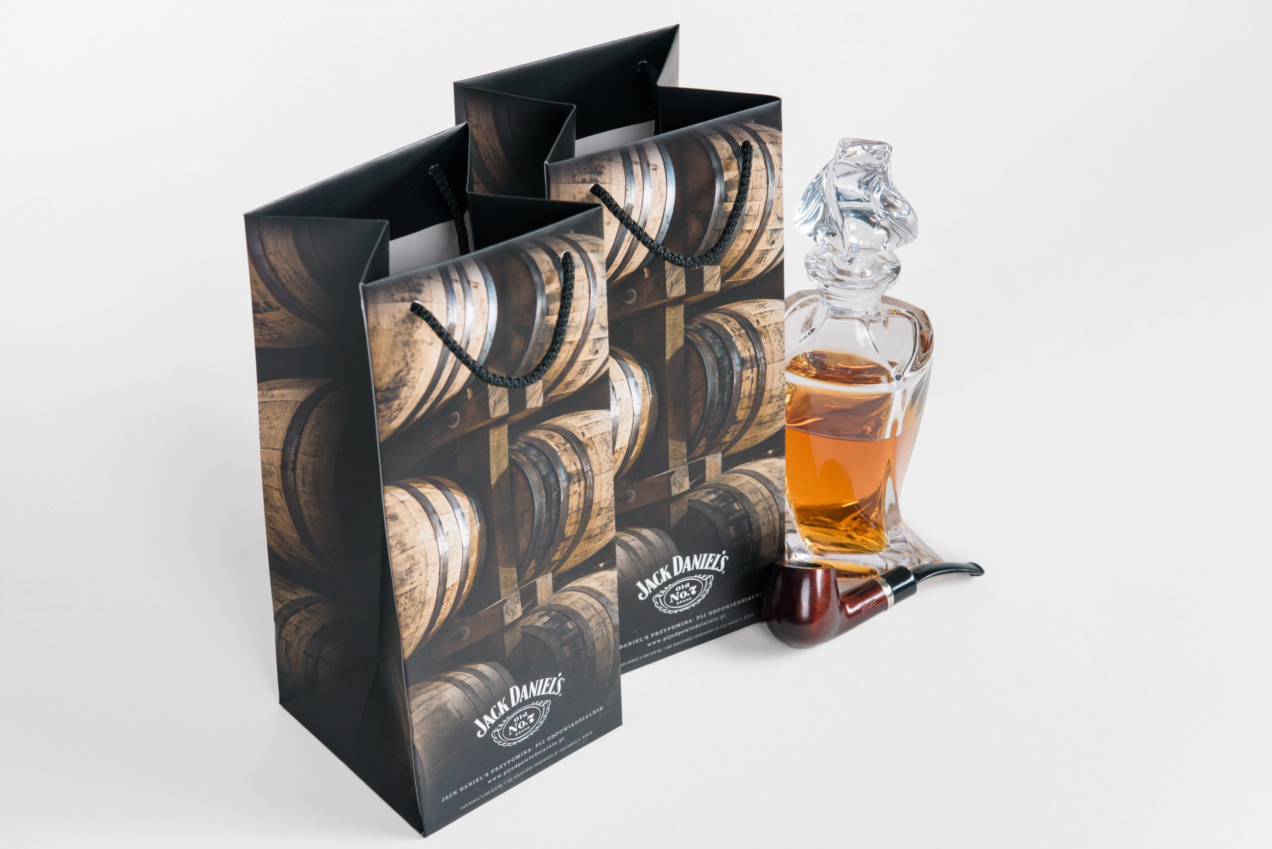 Papiertaschen mit Aufdruck für alkoholische Getränke – Serie Wine & Bottle Bags